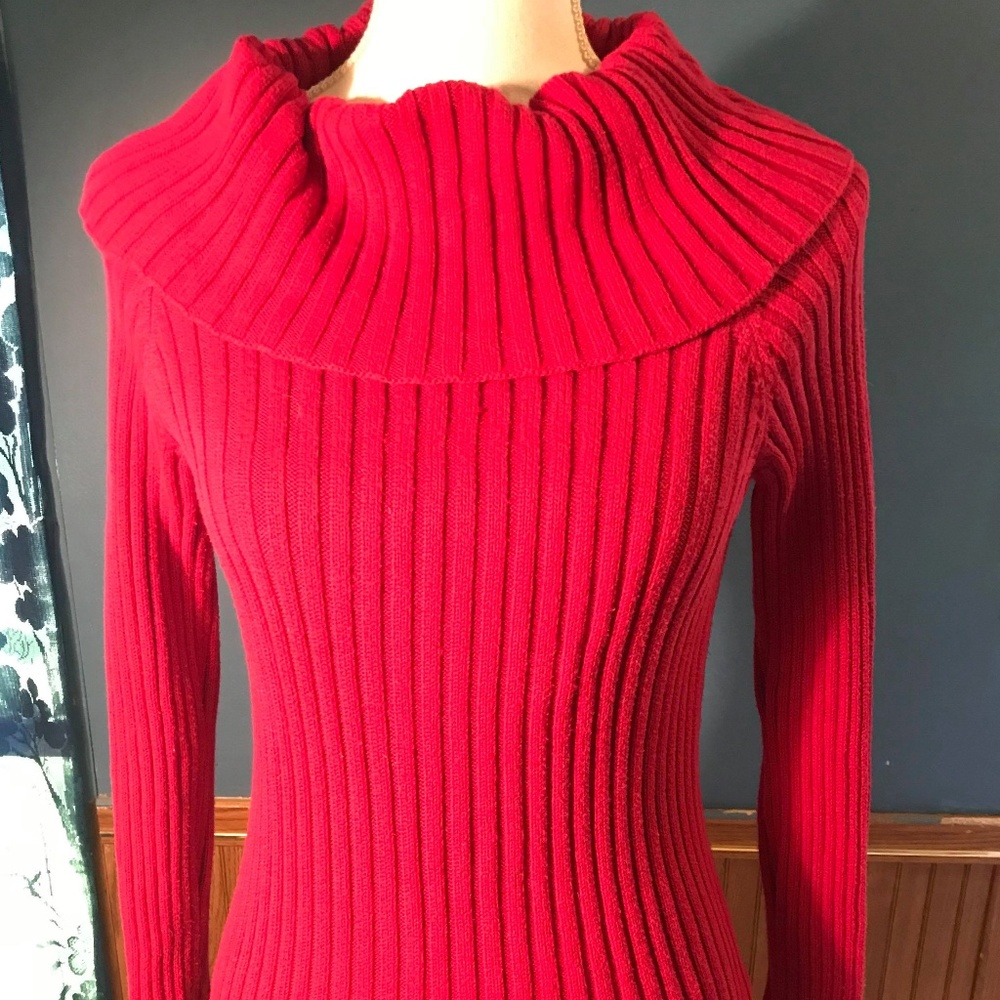 Vintage Cherry Red Turtleneck Sweater